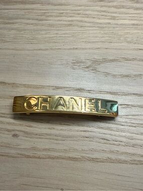 CHANEL Gold Logo Hair Clip